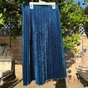 NWOT Worth sz 6 pleated skirt